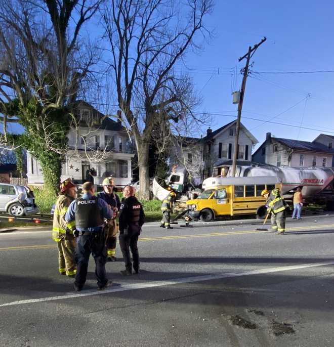 A&#x20;truck&#x20;crashed&#x20;into&#x20;several&#x20;parked&#x20;cars&#x20;Friday&#x20;morning&#x20;in&#x20;Annville&#x20;Township,&#x20;Lebanon&#x20;County.