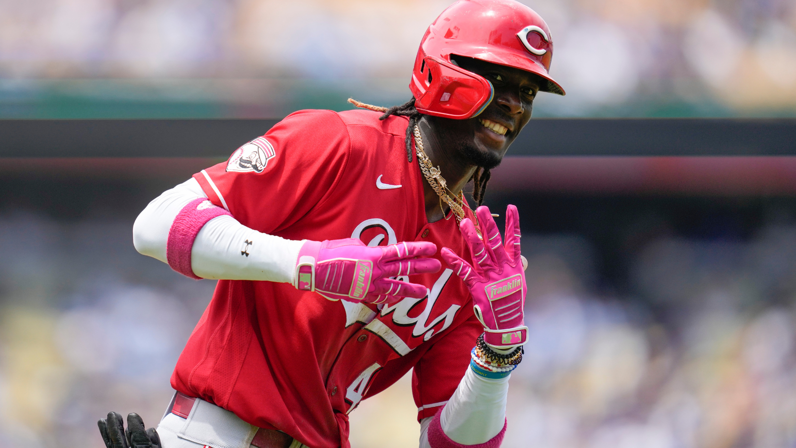 Watch: Dansby Swanson swat his first homer in a Chicago Cubs uniform