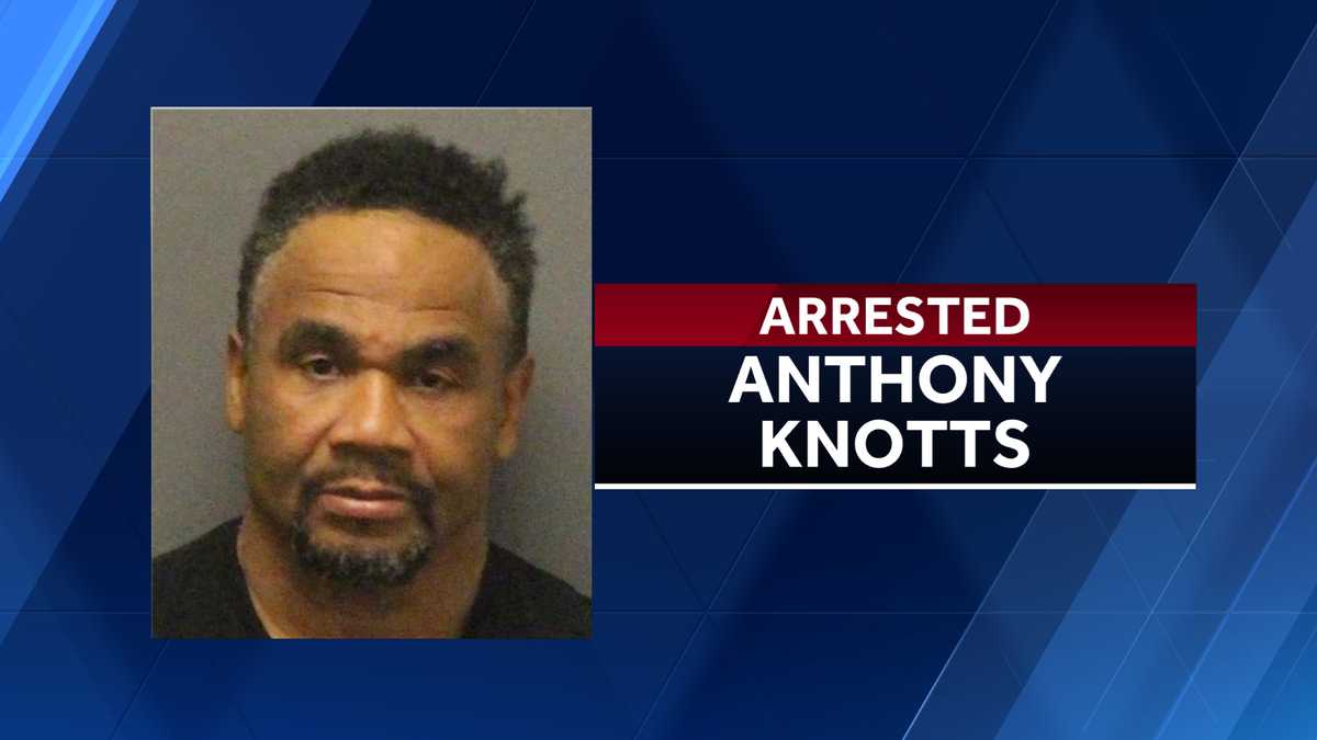 Greensboro restaurateur arrested for bad checks over $18,000 - WXII