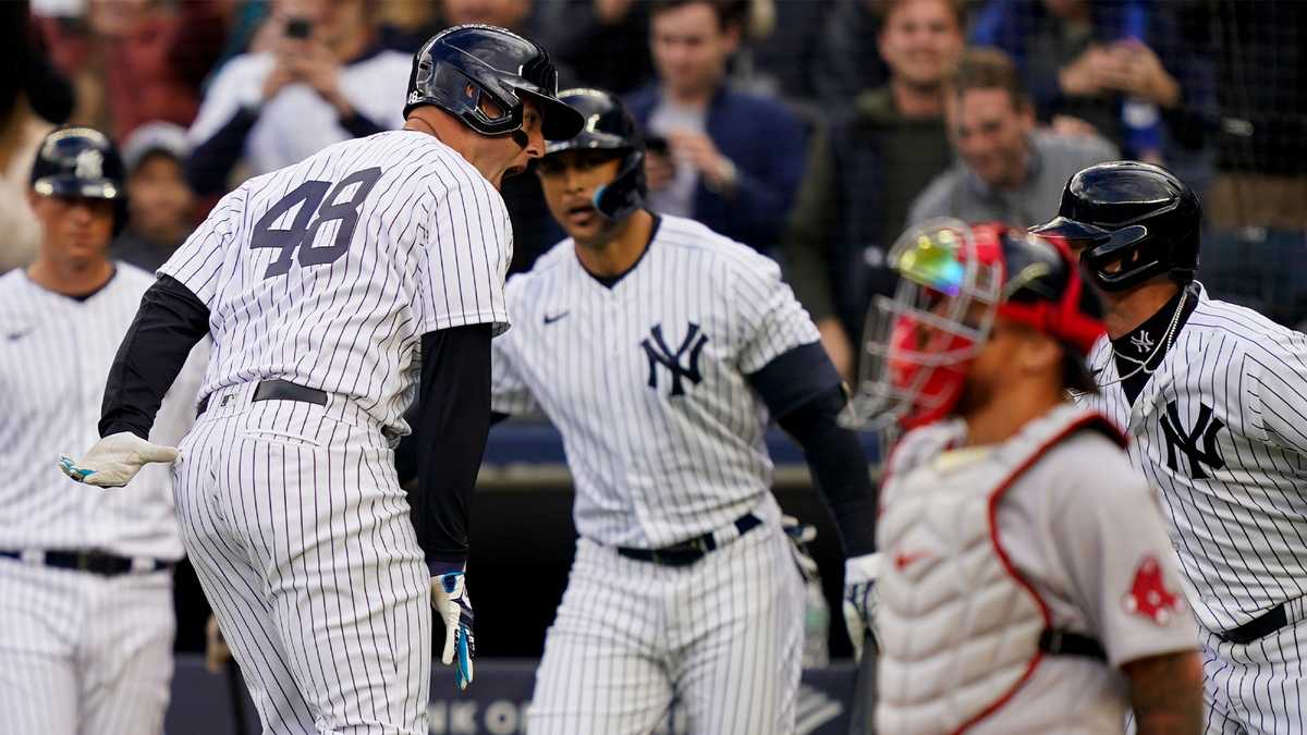 Who says the rivalry is dead? Aaron Judge in middle of Yankees-Red