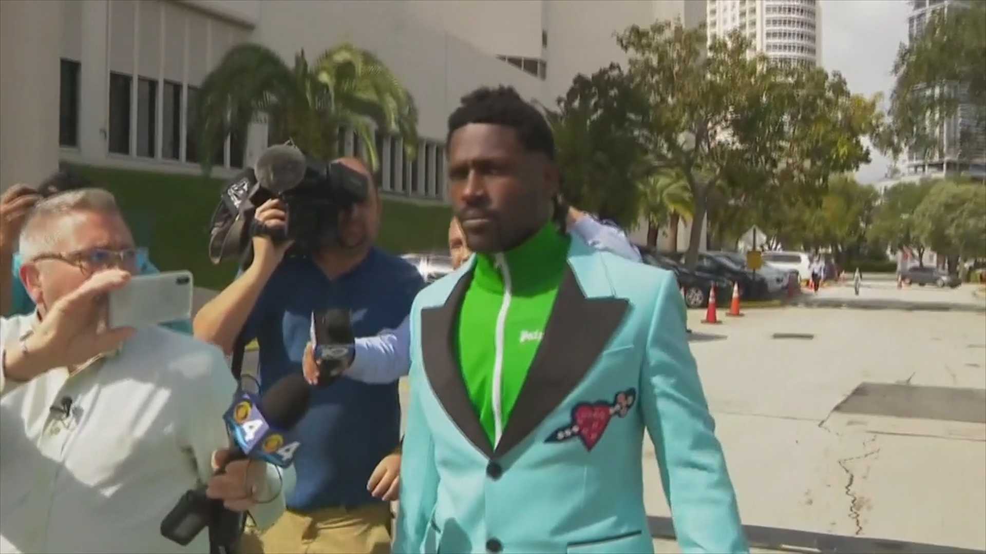 antonio brown outfit