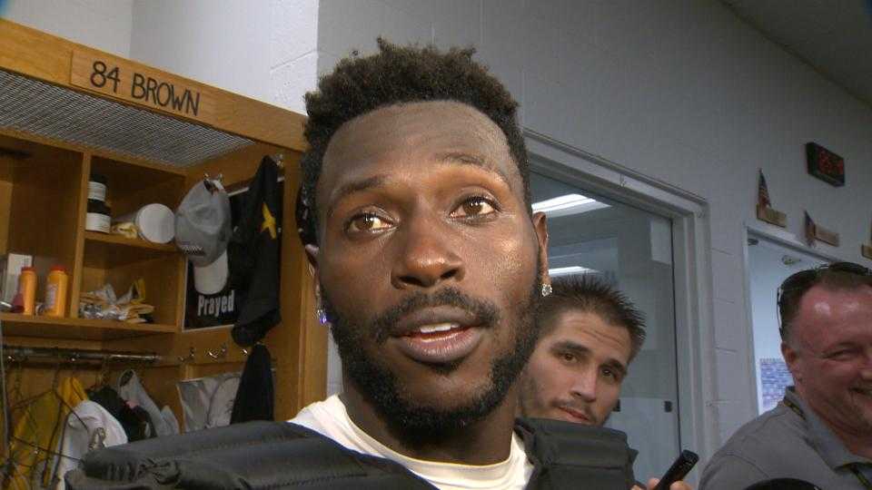 Steelers plan to talk to Antonio Brown about social media usage