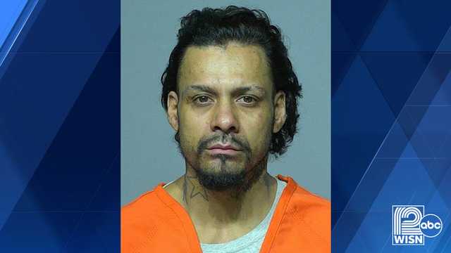 Milwaukee man accused of strangling dog, beating girlfriend - Vimarsana News