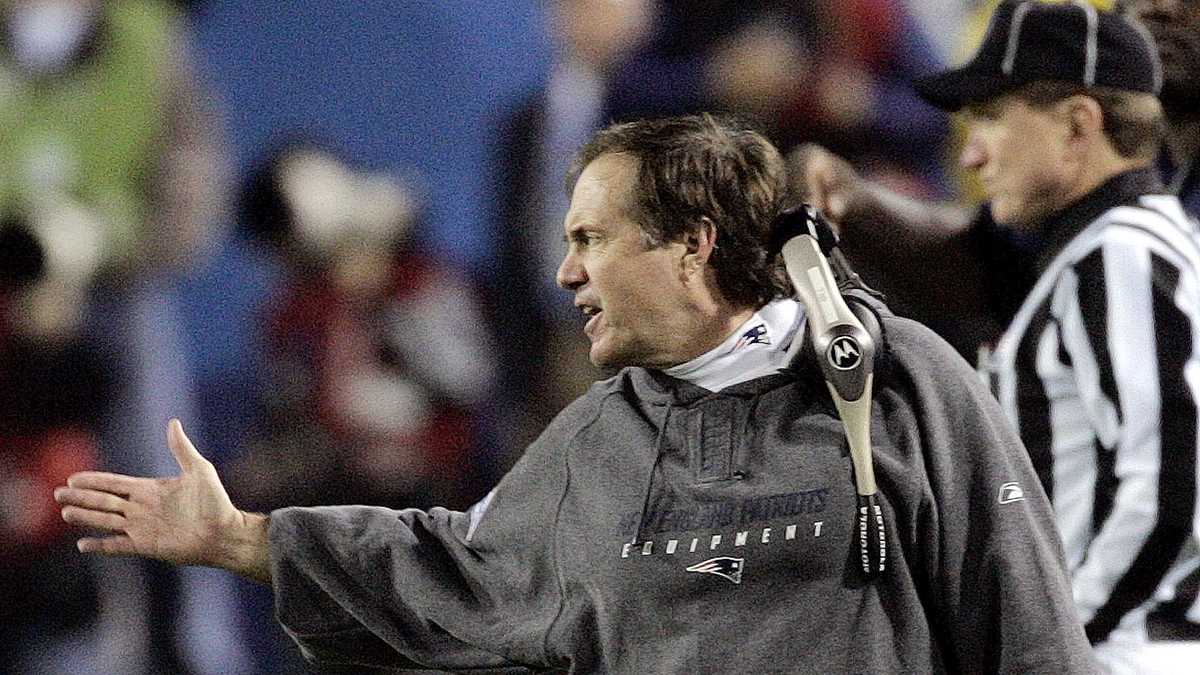 Bill Belichick's Sleeveless Sweatshirts: The Key to Patriots Victory? - WSJ