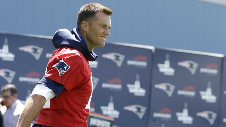 Tom Brady back practicing with Patriots as he enters 20th NFL season