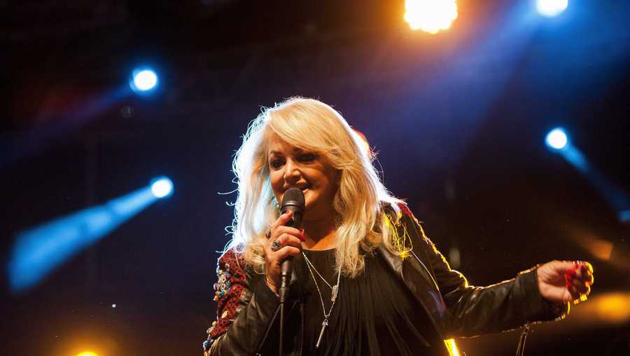 Welsh rock singer and songwriter Bonnie Tyler