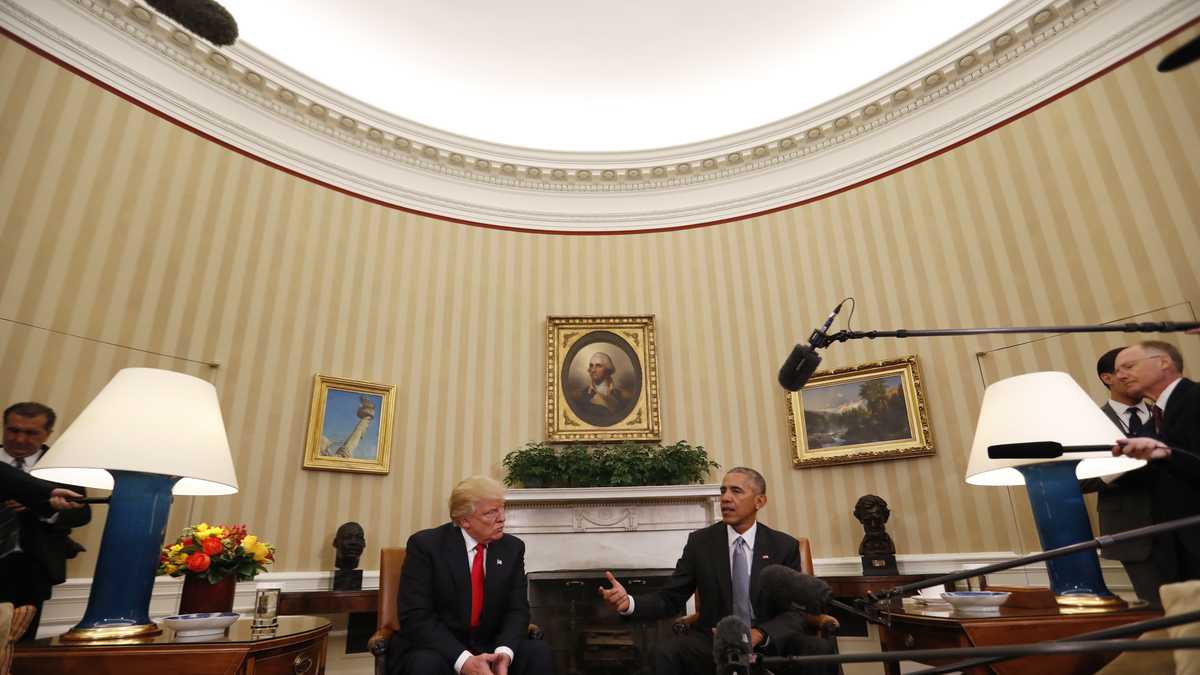 President Obama welcomes President-elect Donald Trump to the White House