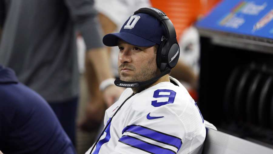 `Tony Romo sits on the bench in the first half of an NFL football game against the Detroit Lions on Monday, Dec. 26, 2016, in Arlington, Texas. 