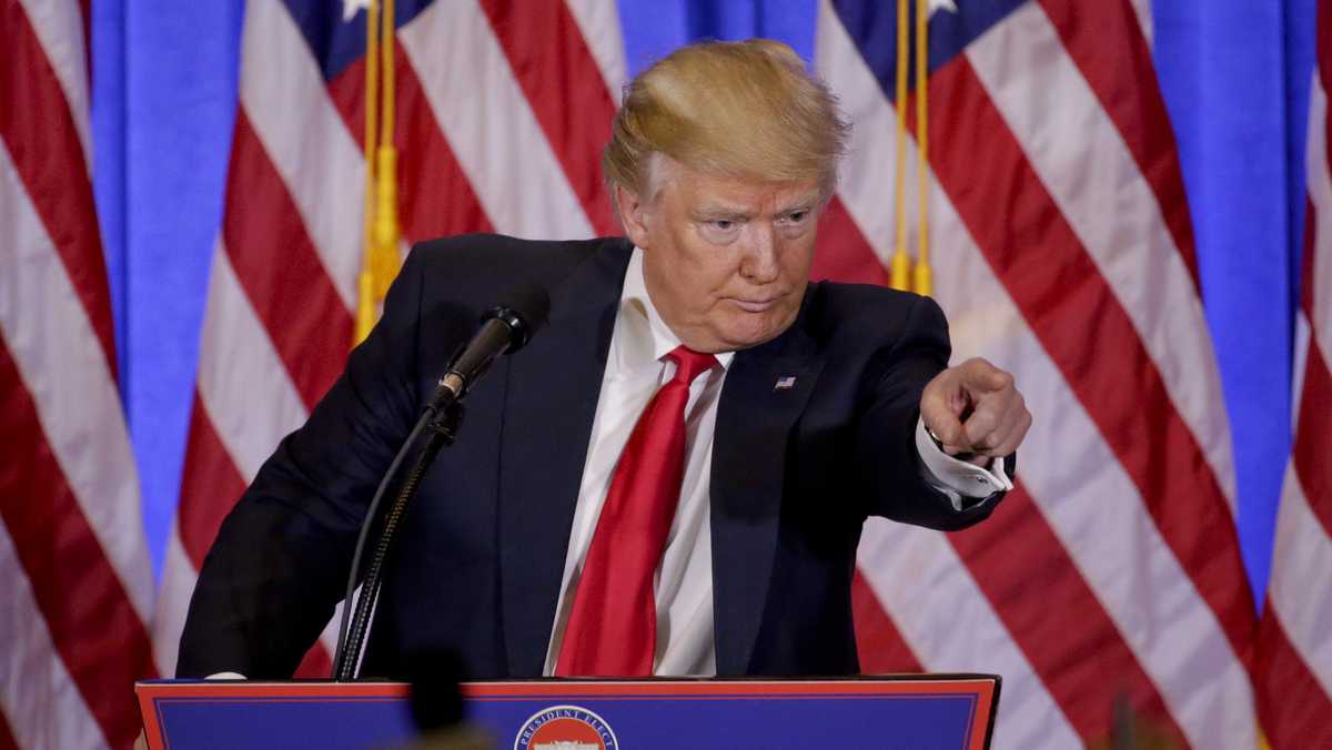 Trump to CNN: 'You're fake news'