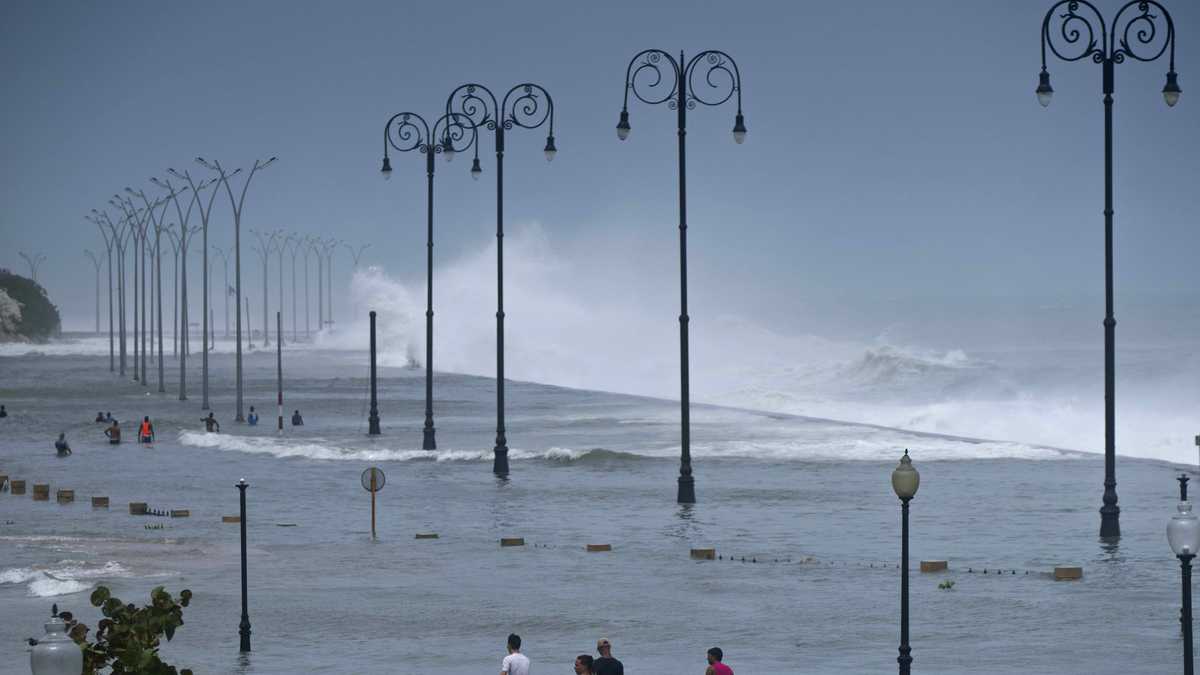 PHOTOS: Cuba begins assessing damage after Hurricane Irma