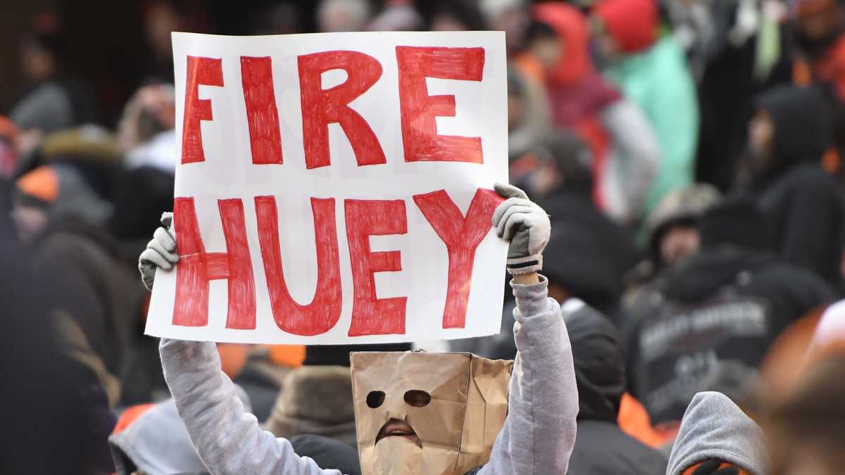 Photos A gallery of sad Cleveland Browns fans