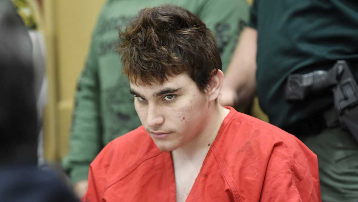 Parkland school shooting defendant registered to vote in jail