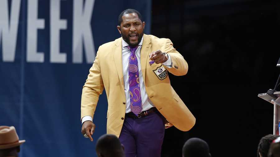 Former NFL player Ray Lewis delivers his speech during an induction ceremony at the Pro Football Hall of Fame, Saturday, Aug. 4, 2018, in Canton, Ohio.