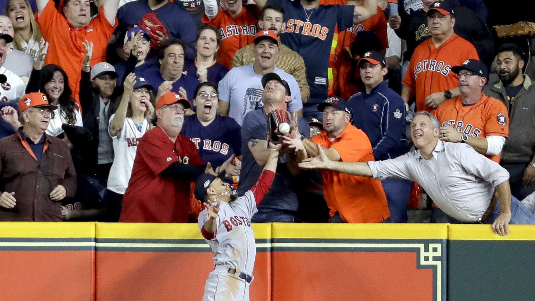 benintendi catch shirt