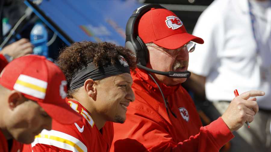 KC Chiefs struggle but complete season sweep of Denver Broncos