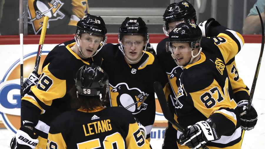 Pittsburgh Penguins miss NHL playoffs: The GM destroyed the Crosby, Malkin,  Letang dynasty.