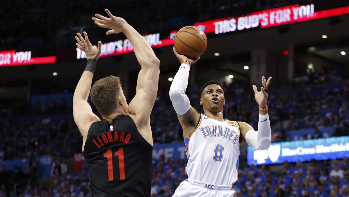 Lillard sparks Portland past Oklahoma City for 3-1 lead