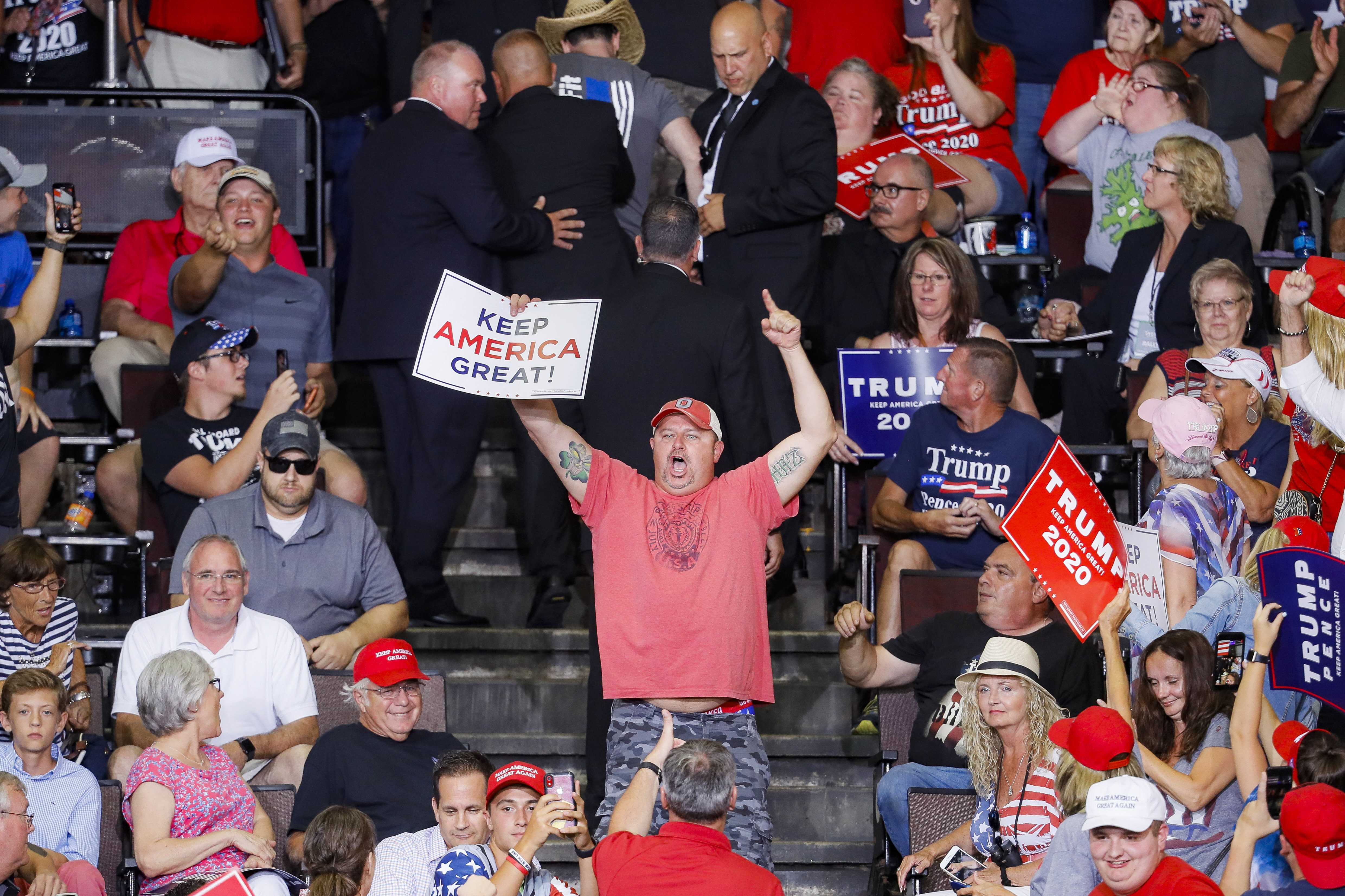 Photos From Inside And Outside Of Donald Trump's Cincinnati Rally