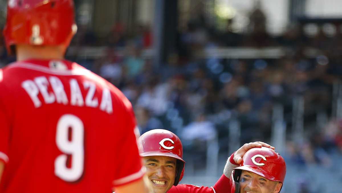 Barnhart's 3-run homer off Greene lifts Reds over Braves 6-4