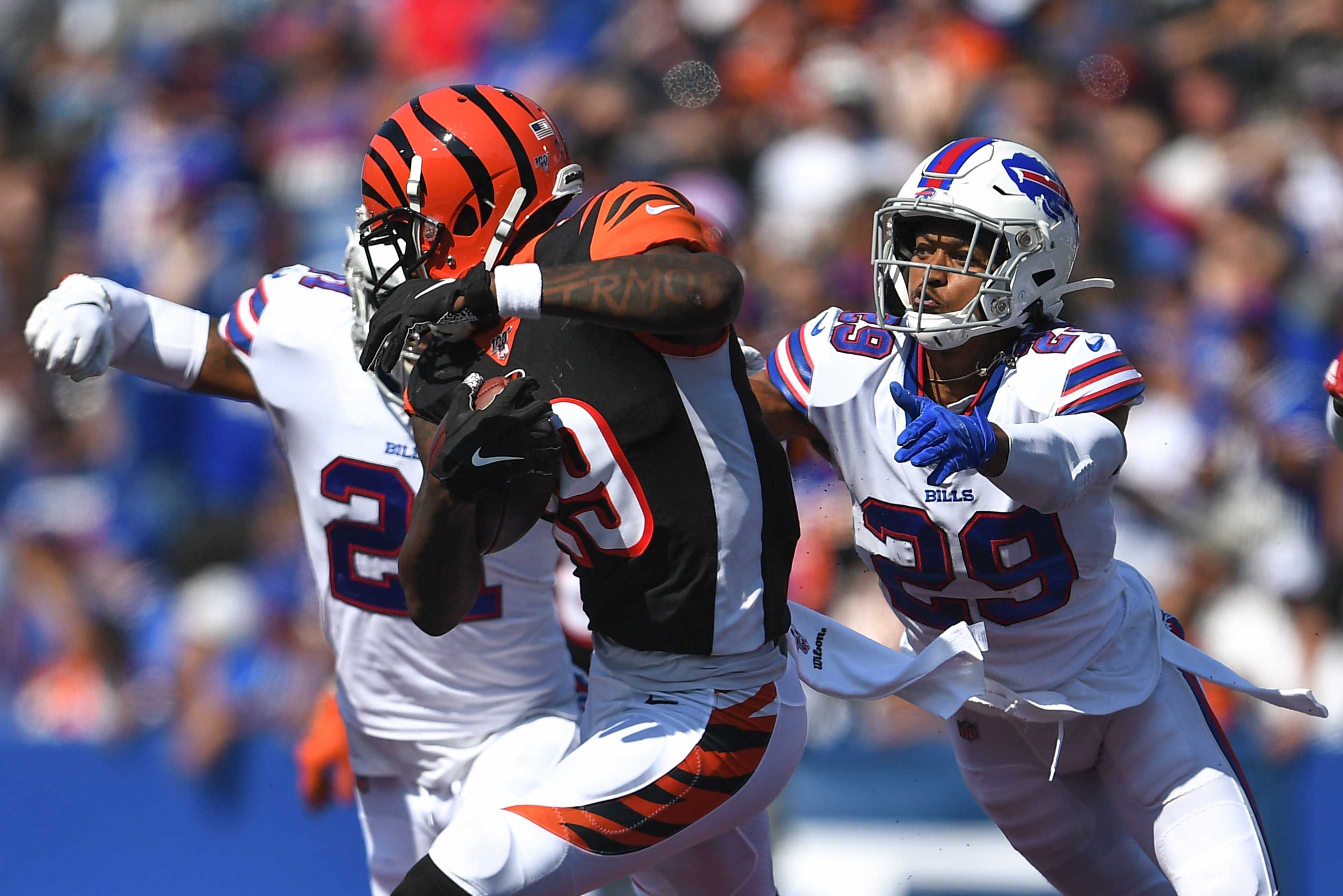 Bills Stay Unbeaten By Rallying Back To Beat Bengals 21-17