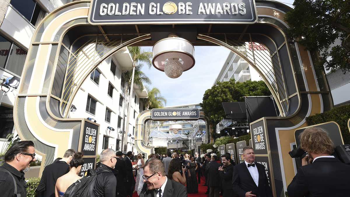 Golden Globes red carpet: Stars show off fashions before awards ceremony