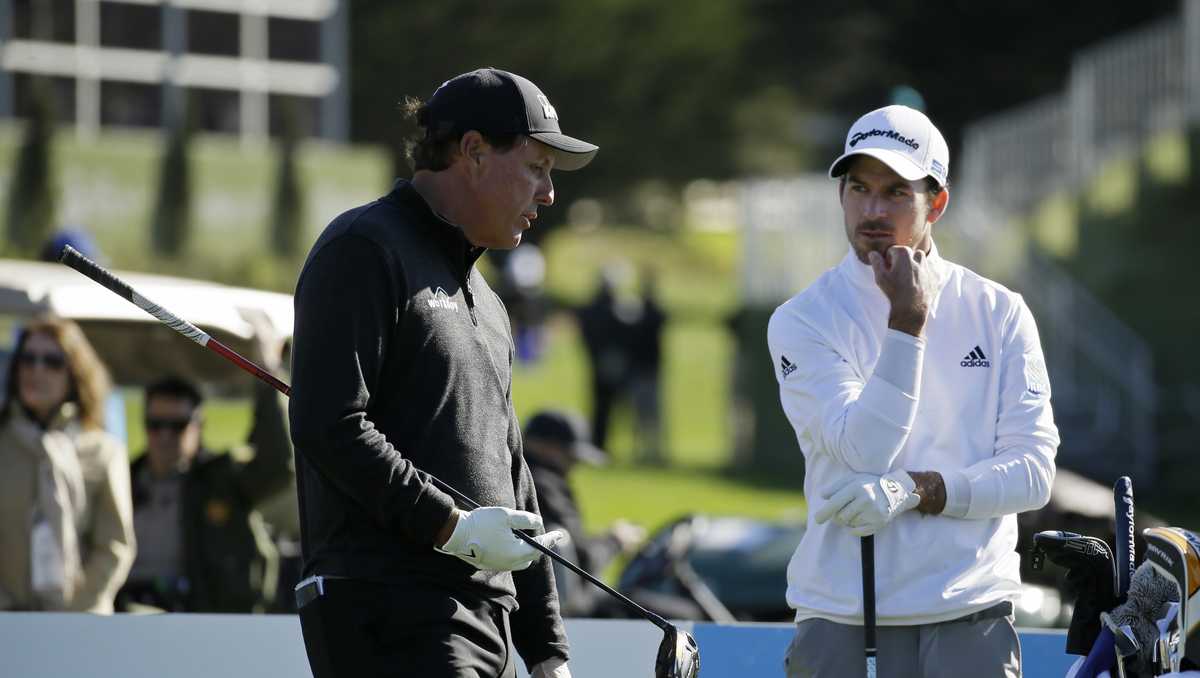 Larry Fitzgerald has golf game too: He and partner win Pebble Beach Pro-Am