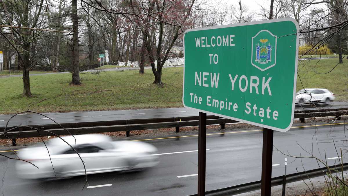 Number of states under New York quarantine order doubles