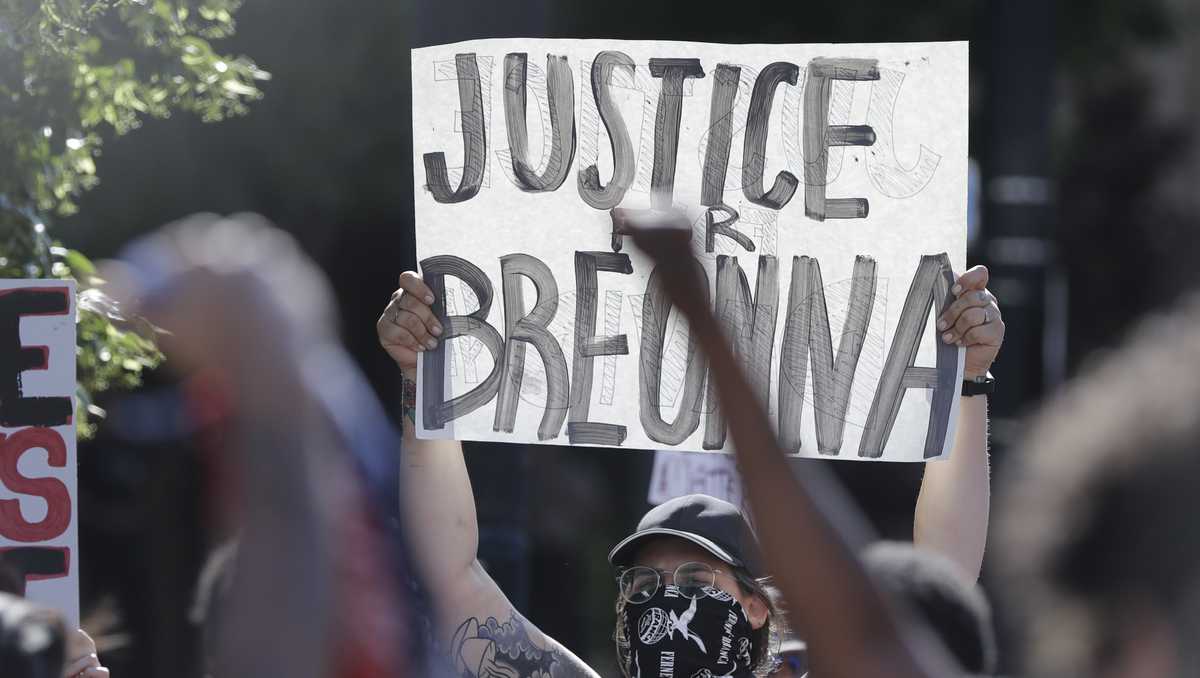 Beyoncé wants officers charged in Breonna Taylor's death