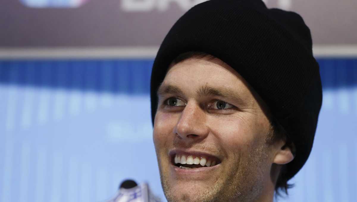 Agent expects Tom Brady to play for New England Patriots in 2018