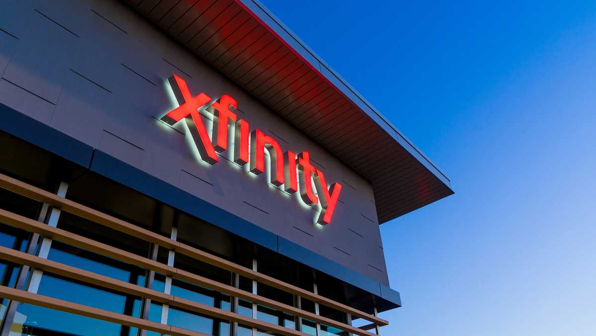 Dozens of Massachusetts lawmakers ask Comcast Xfinity to scrap planned home internet data cap