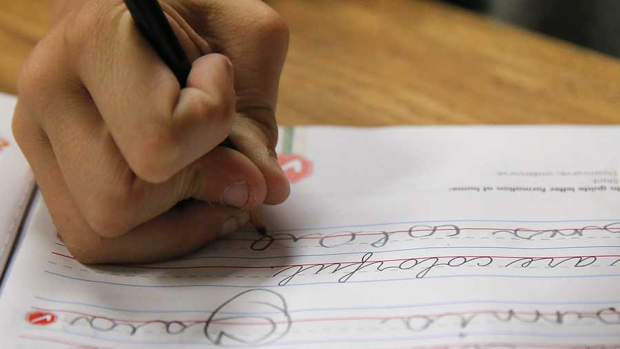 House to once again consider requiring Indiana schools teach cursive