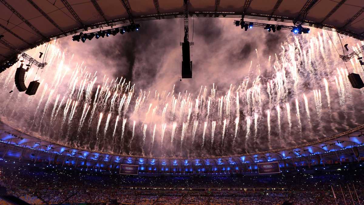 Photos: 2016 Summer Olympics closing ceremony