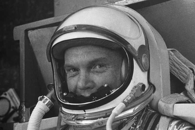 Gallery: John Glenn's life among the stars