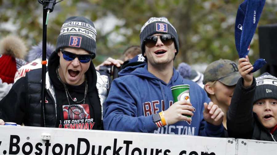 Duck Boat parade celebrates triumphant Boston Red Sox