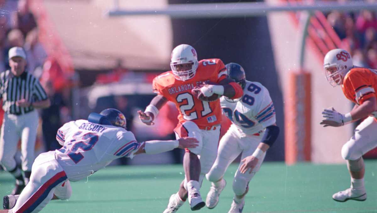 Oklahoma State's 1988 Barry Sanders uniforms are awesome 