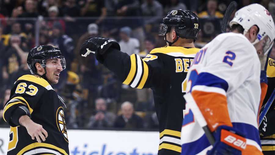 In a 28-second span, Patrice Bergeron flipped the script of the Winter  Classic - The Boston Globe