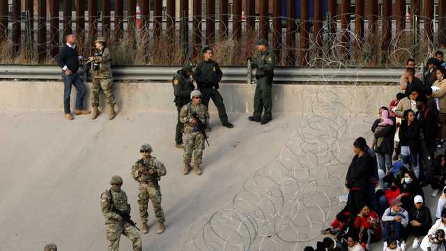 Migrant surge at border may worsen as Title 42 expires - Vimarsana News