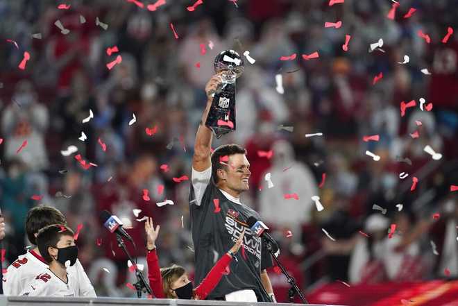 NFL approves 17-game schedule for 2021, full stadiums expected, with  Patriots adding home date vs. Cowboys - The Boston Globe