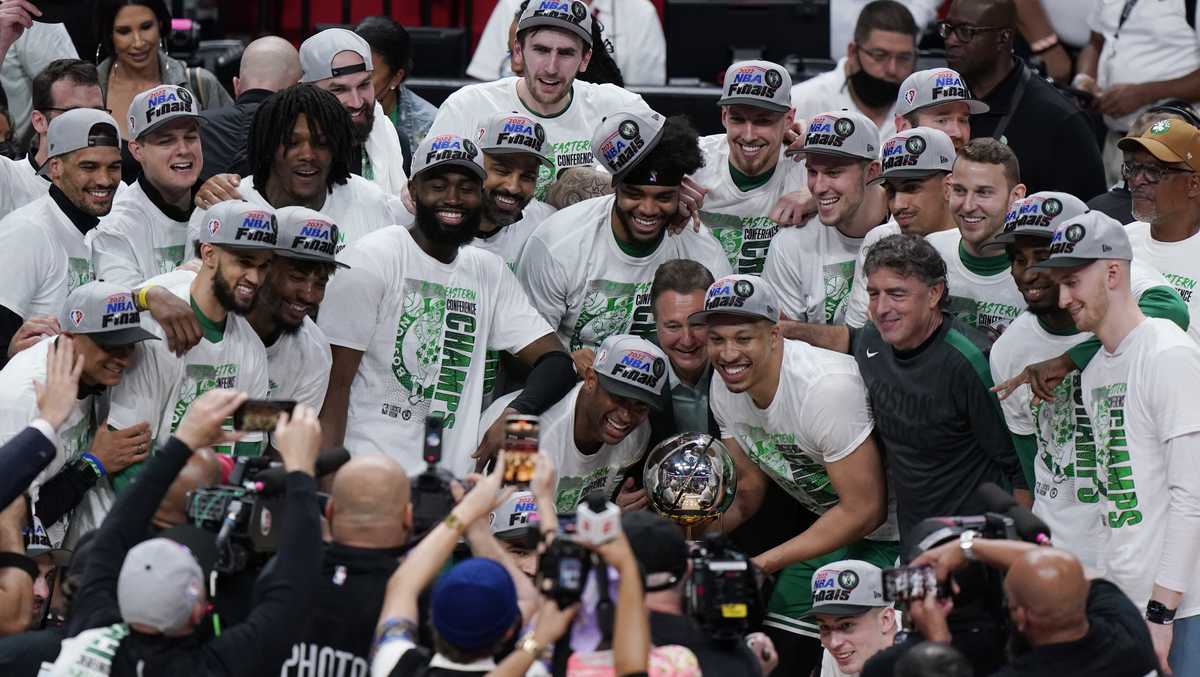 1280x2120 Resolution Boston Celtics Eastern Conference Champions