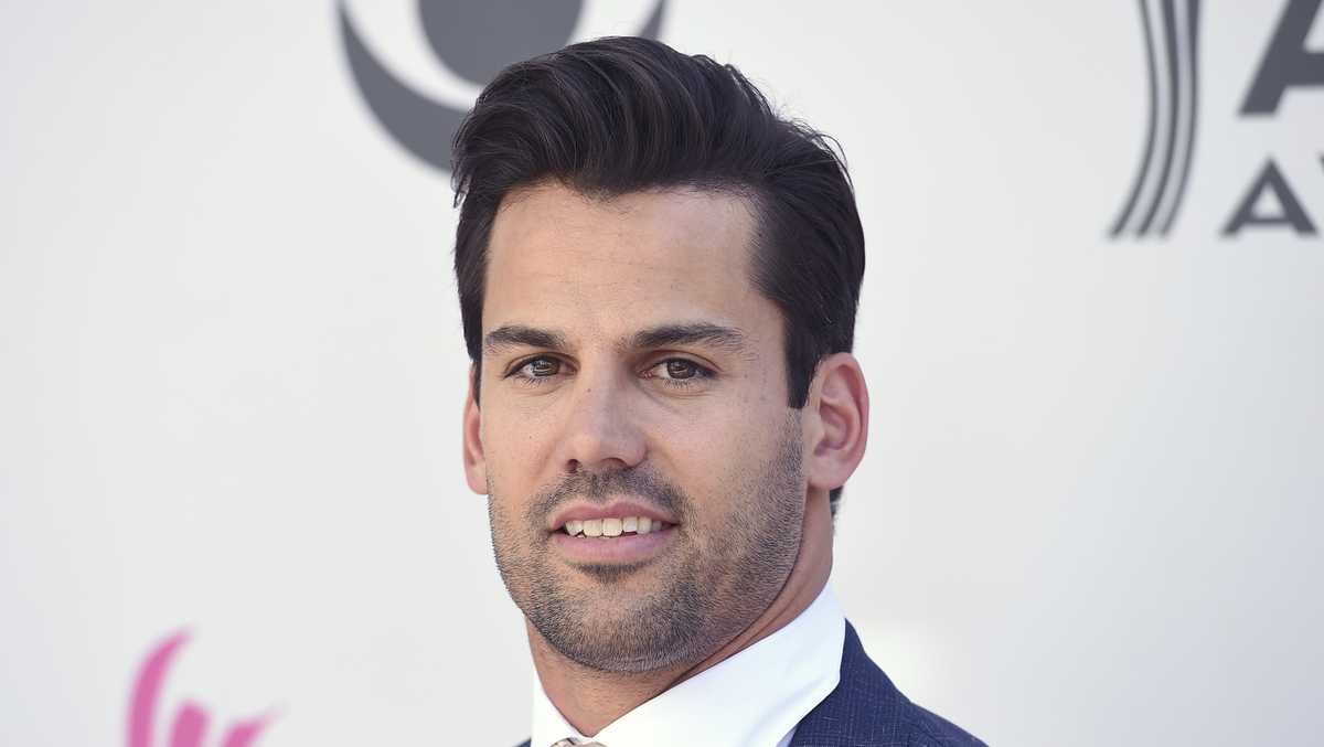 Patriots signing WR Eric Decker to one-year deal