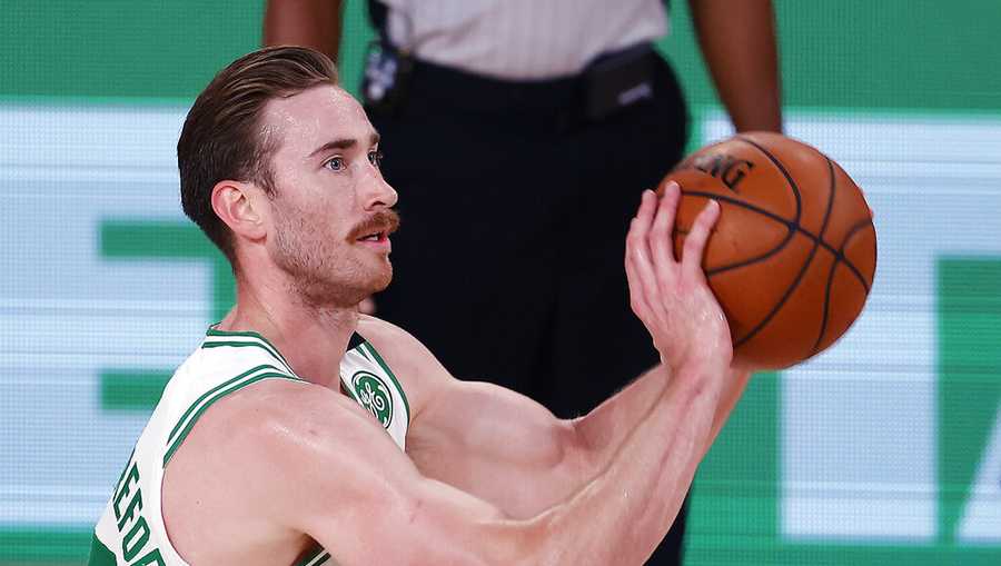 Celtics' Gordon Hayward plans to exit bubble for birth of child