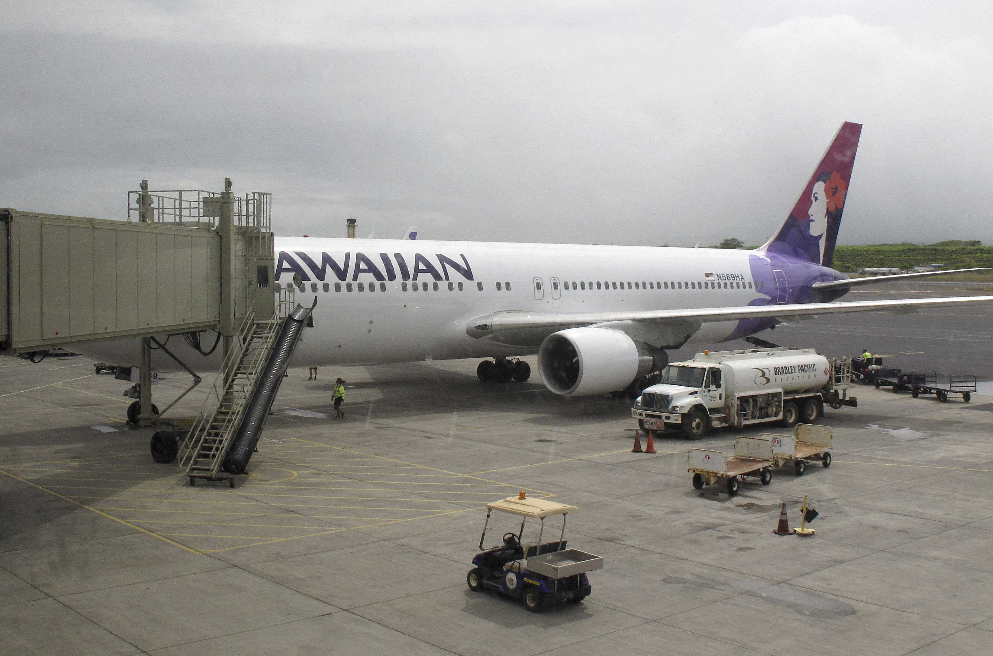 Wanna get far away? Boston adds nonstop service to Hawaii
