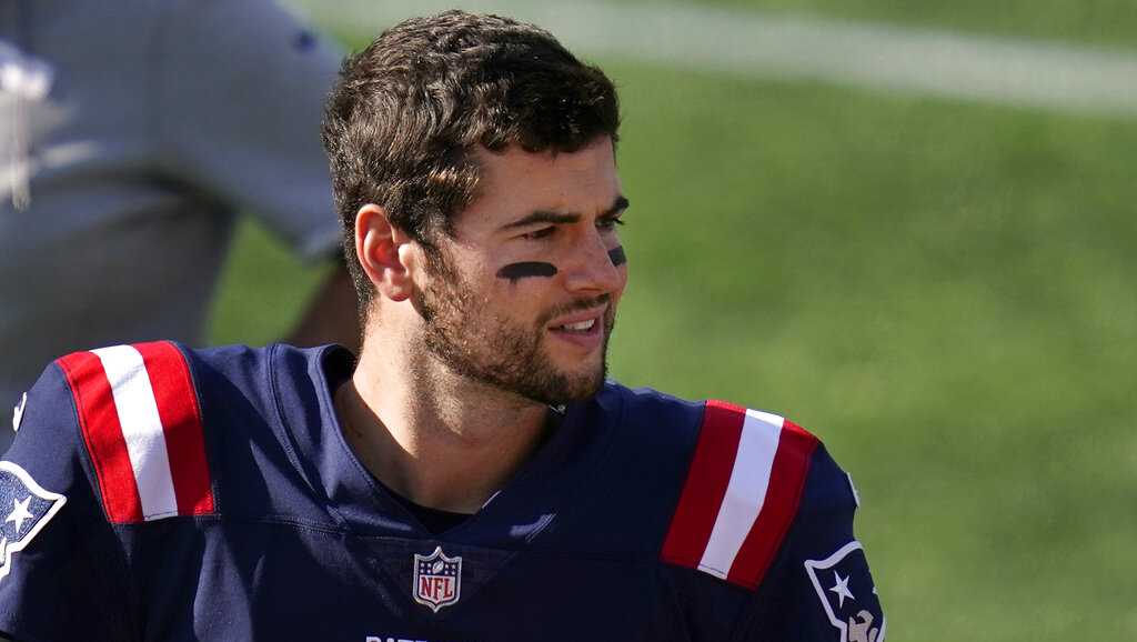 Patriots owner 'a big fan' of backup QB Jarrett Stidham 