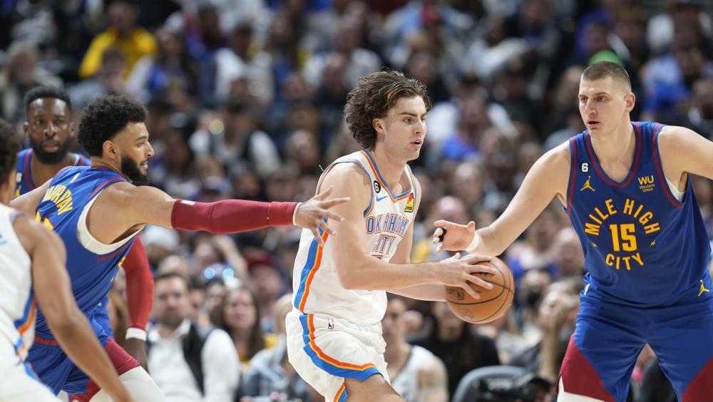 Josh Giddey injury updates: Thunder guard out Friday vs. Pacers with hip  injury - DraftKings Network