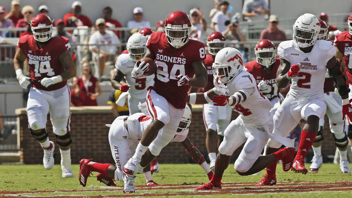 Oklahoma walkon WR Morris earns scholarship after big game