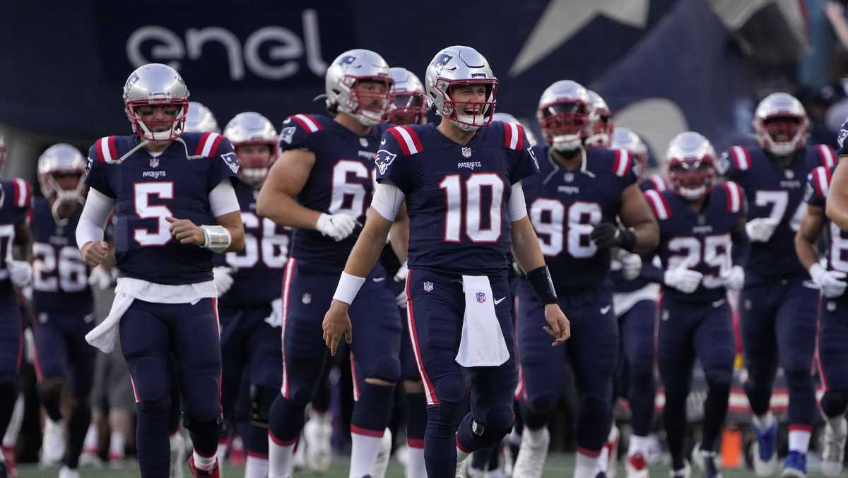 Patriots release Mac Jones' new jersey number before preseason