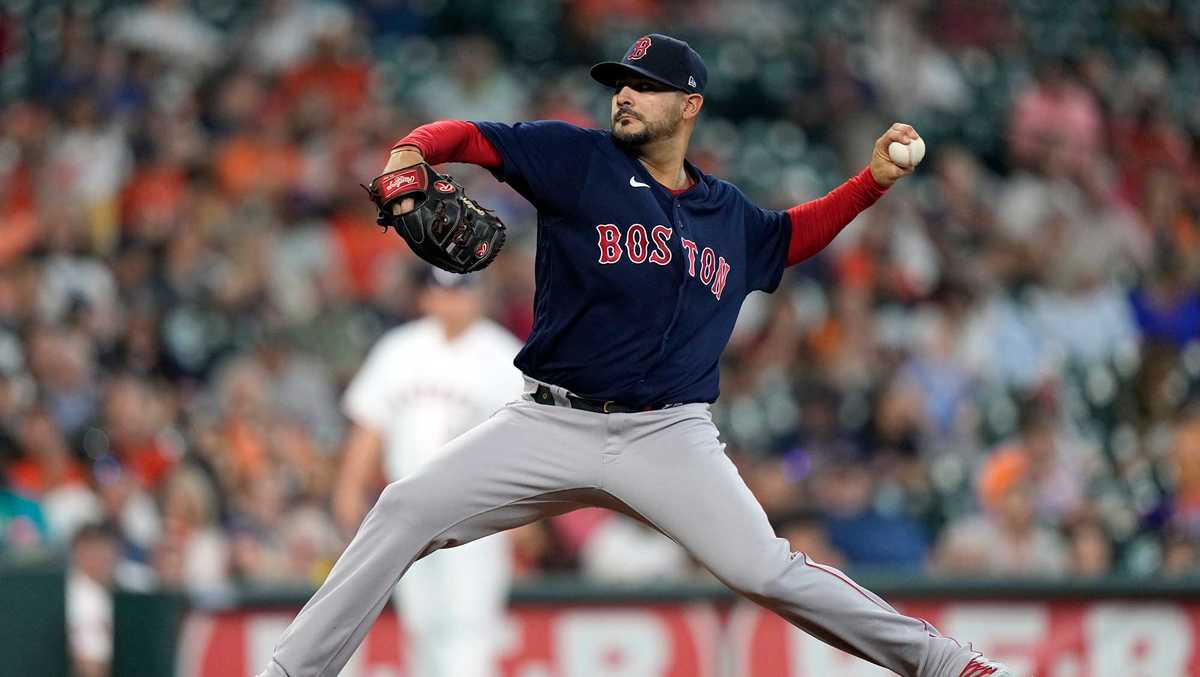 How Red Sox reliever Adam Ottavino became 'King of the Called Strike' - The  Boston Globe