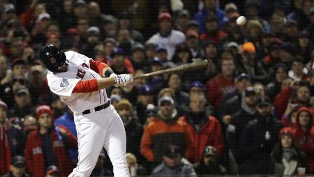 J.D. Martinez accepts Hank Aaron Award ahead of World Series Game 3