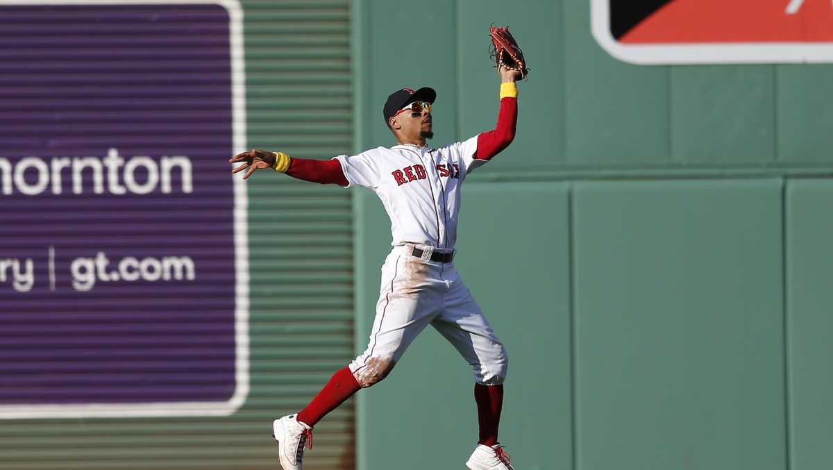 Dustin Pedroia wins fourth Gold Glove - The Boston Globe