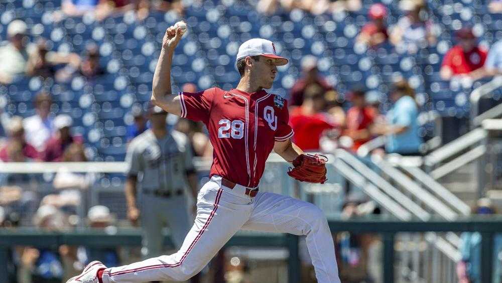 Sooners off to College World Series finals after beating A&M